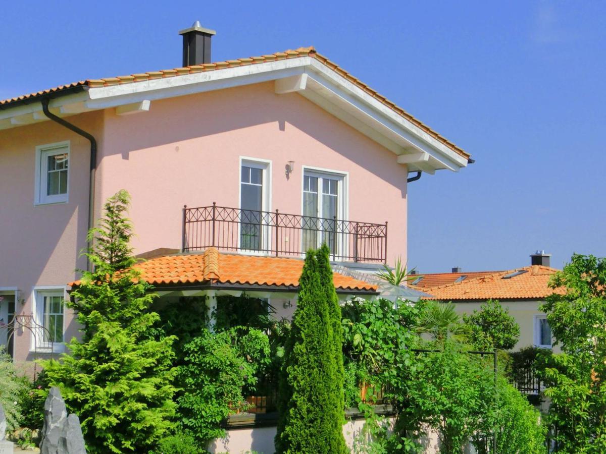 Apartment Near The River In Deggendorf Bavaria Ruang foto